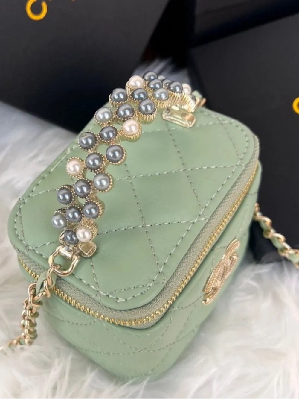 GWP CHANEL Mint Quilted Mini Vanity Bag with Pearl Top Handle - Picture 2 of 5